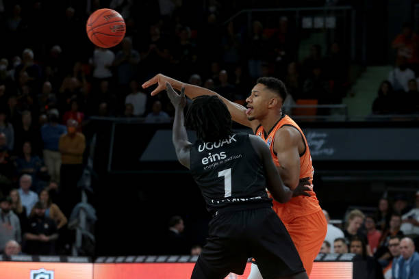 进而在激战 进而在激战